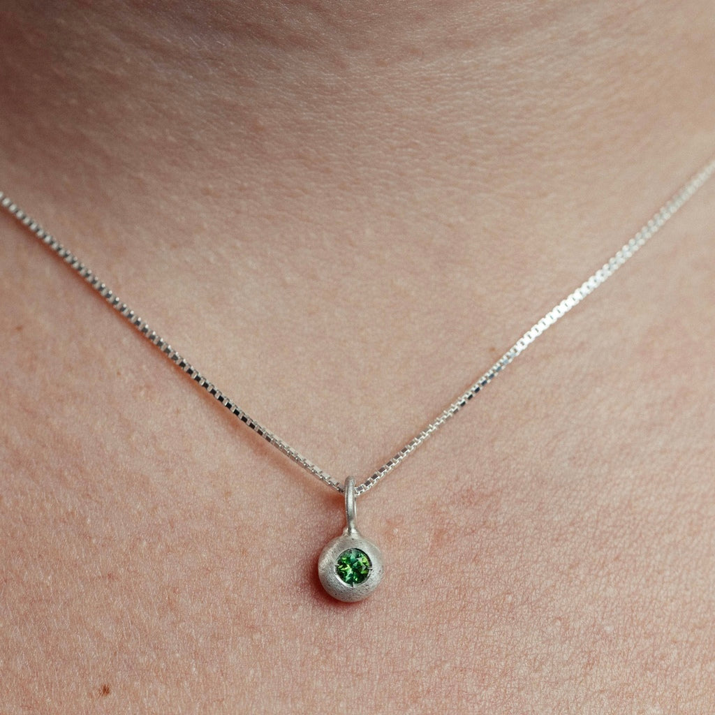 Colar mini Turmalina Verde