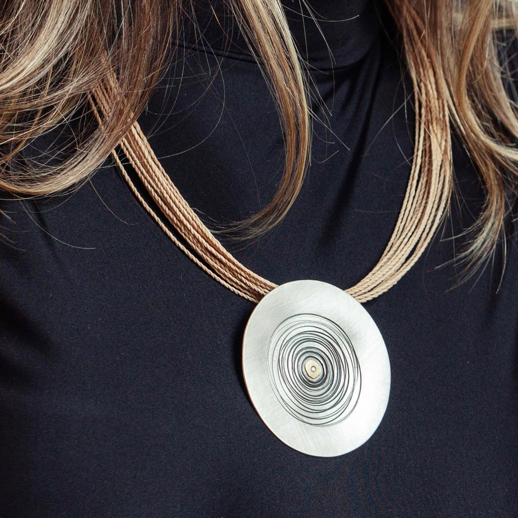 Colar Ciranda super com ouro e diamante